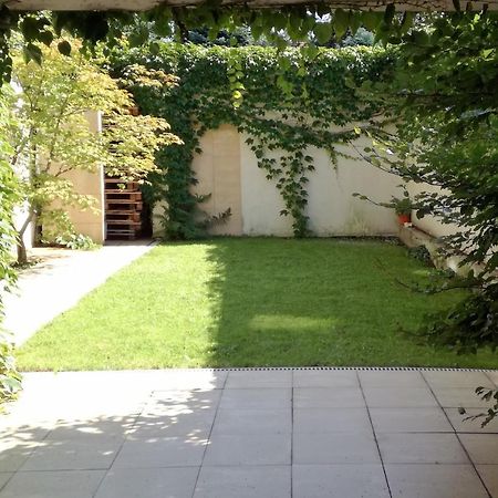 קרקוב Apartment With Garden In City Center מראה חיצוני תמונה