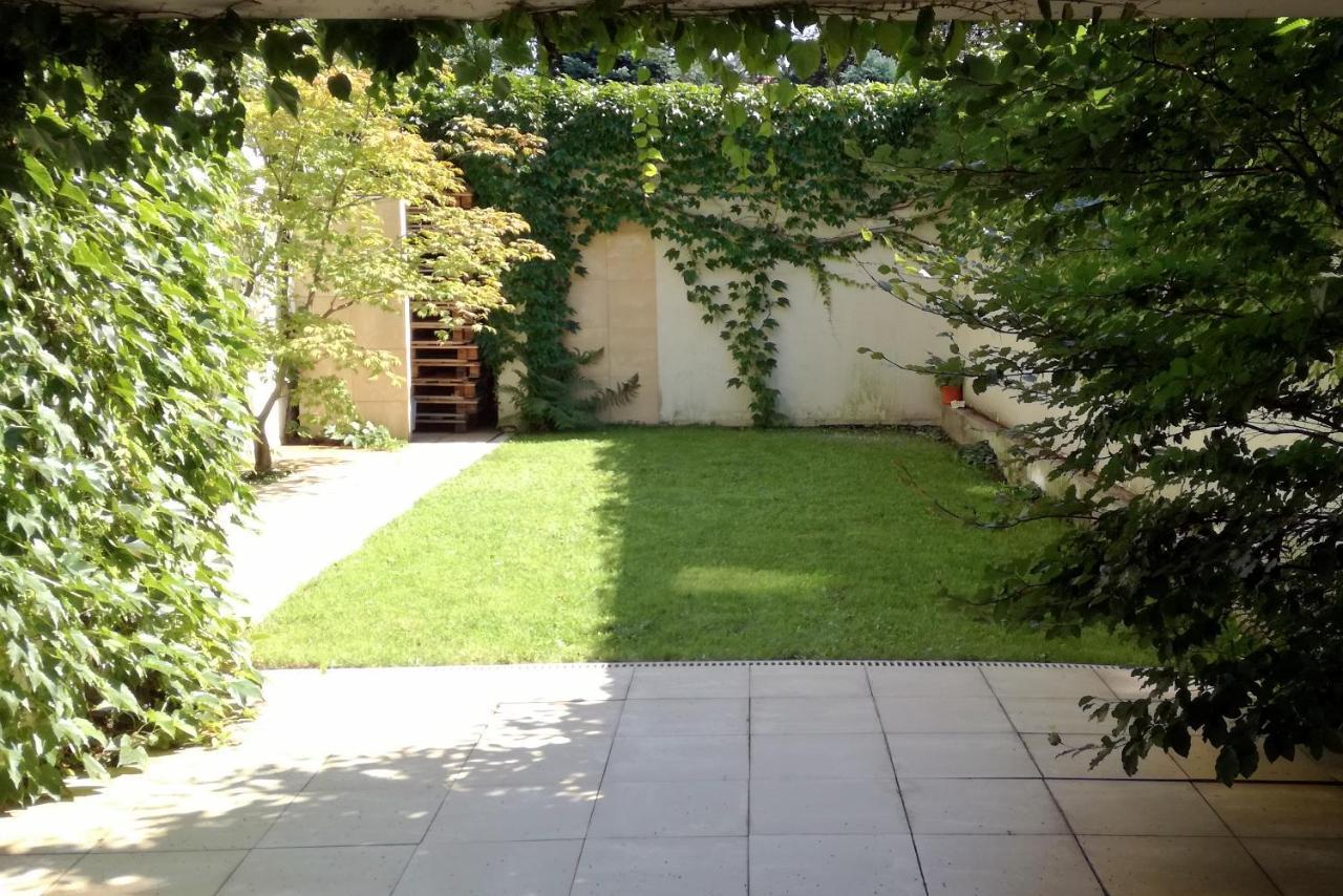 קרקוב Apartment With Garden In City Center מראה חיצוני תמונה